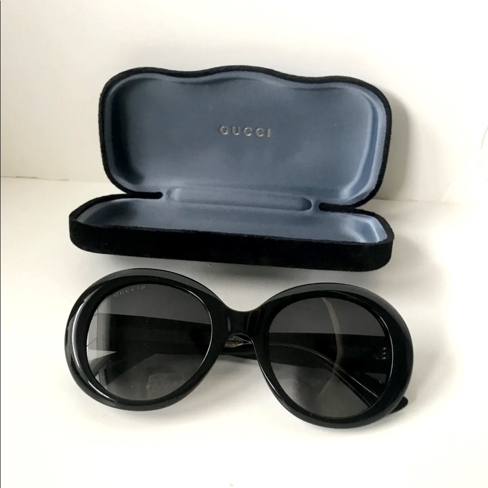 Gucci 51mm round gradient lens sunglasses w/ case